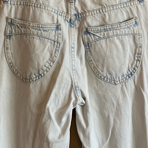 We the Free Light Wash Jeans - Picture 2 of 6
